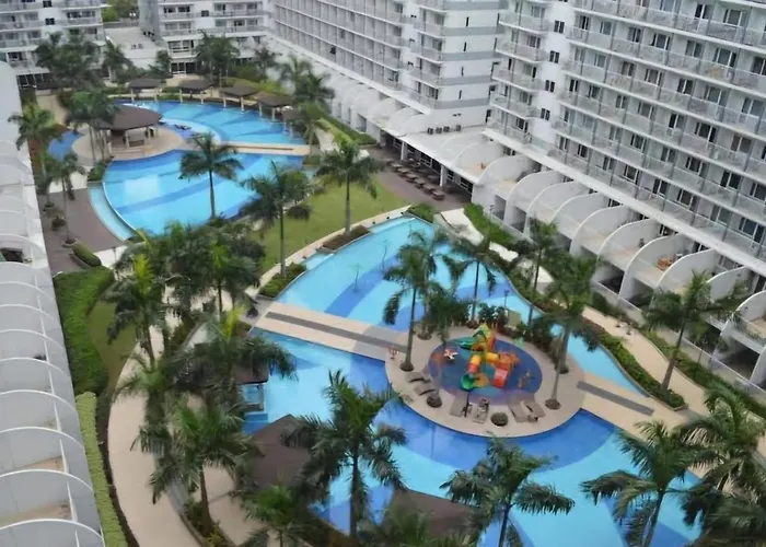 Artsy 110sqm 2br In Moa 200mbps Wifi Xbox Printer Apartment Manila