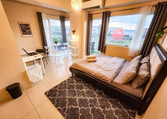 Artsy 110sqm 2br In Moa 200mbps Wifi Xbox Printer