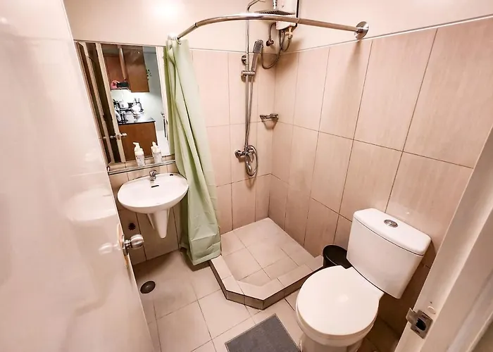 Artsy 110sqm 2br In Moa 200mbps Wifi Xbox Printer Apartment Manila